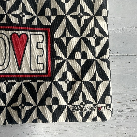 Brighton love pouch like new heart front Blck white canvas and leather trim - Picture 5 of 7